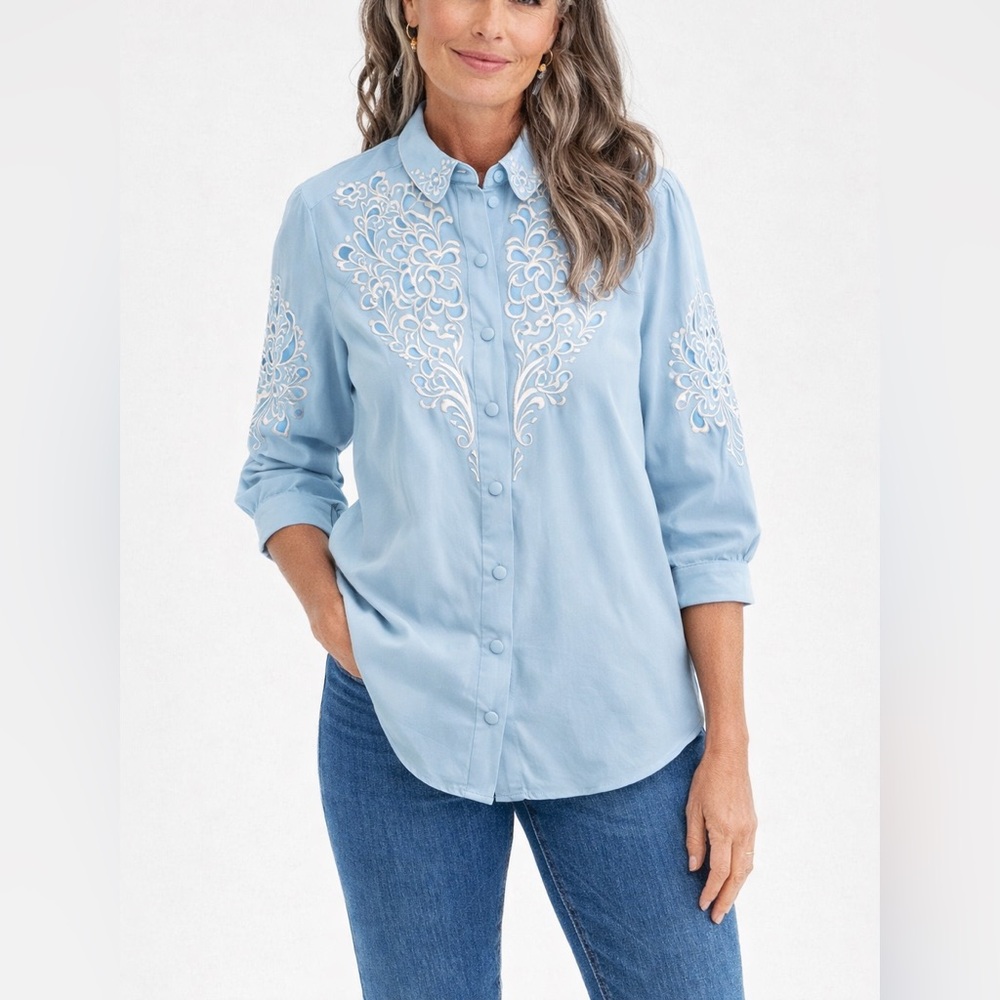 NWOT | Bob Mackie | Wearable Art Silk Embroidered Button Down | Blue/White | L 🕥